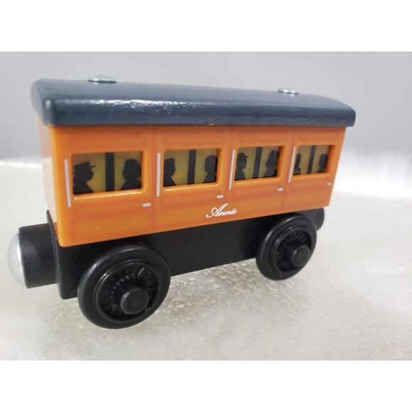 Light-Up Reveal Annie Thomas & Friends Wooden Railway 2012 Mattel Tested - Picture 4 of 6